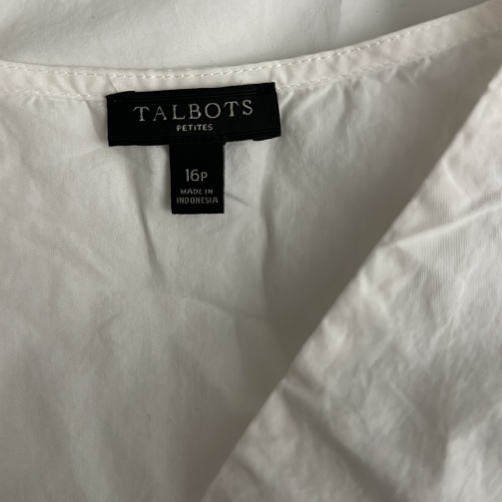 Talbots peplum V-neck sleeveless blouse. 16P - Picture 3 of 3